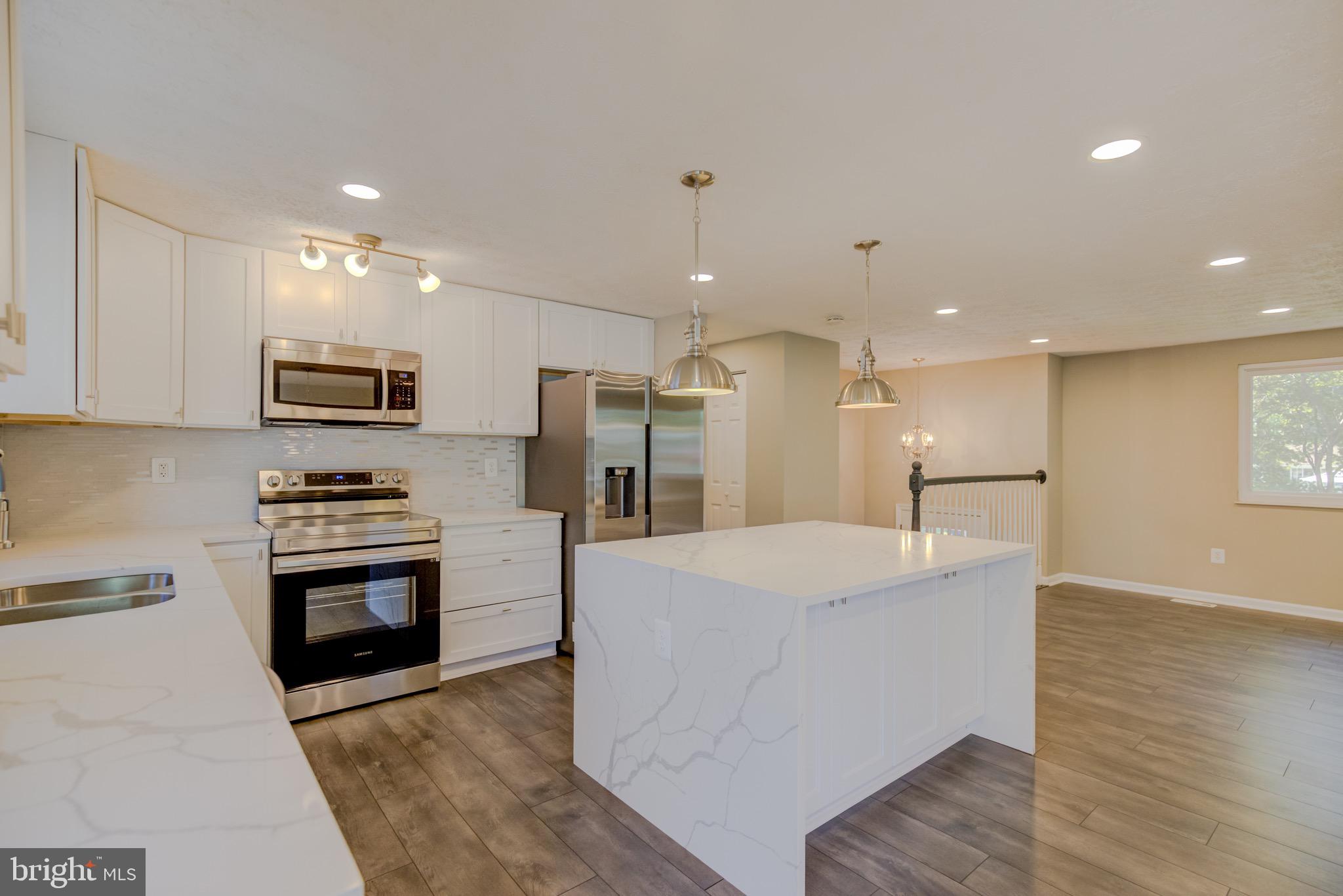 7007 Bedrock Road Alexandria, VA 22306 - Photo 9 of 42 Gallery Image 9