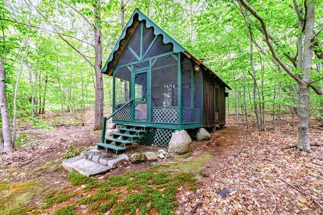 $775,000 | 217 Fire Ln 26, Brownfield, ME 04010