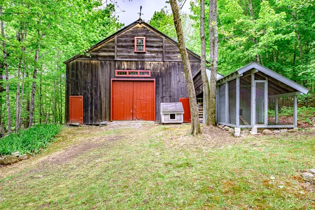 $775,000 | 217 Fire Ln 26, Brownfield, ME 04010