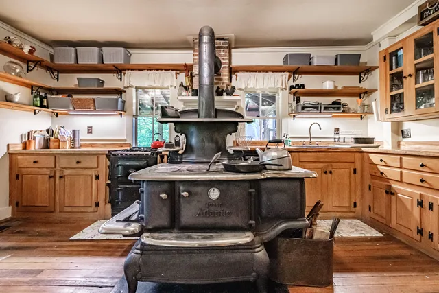 $775,000 | 217 Fire Ln 26, Brownfield, ME 04010