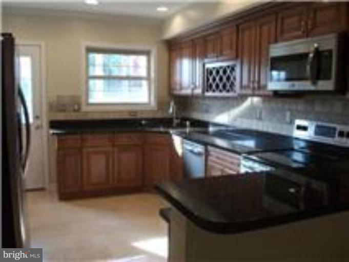 1444 Cooksie Street Baltimore, MD 21230 - Photo 3 of 11 Kitchen