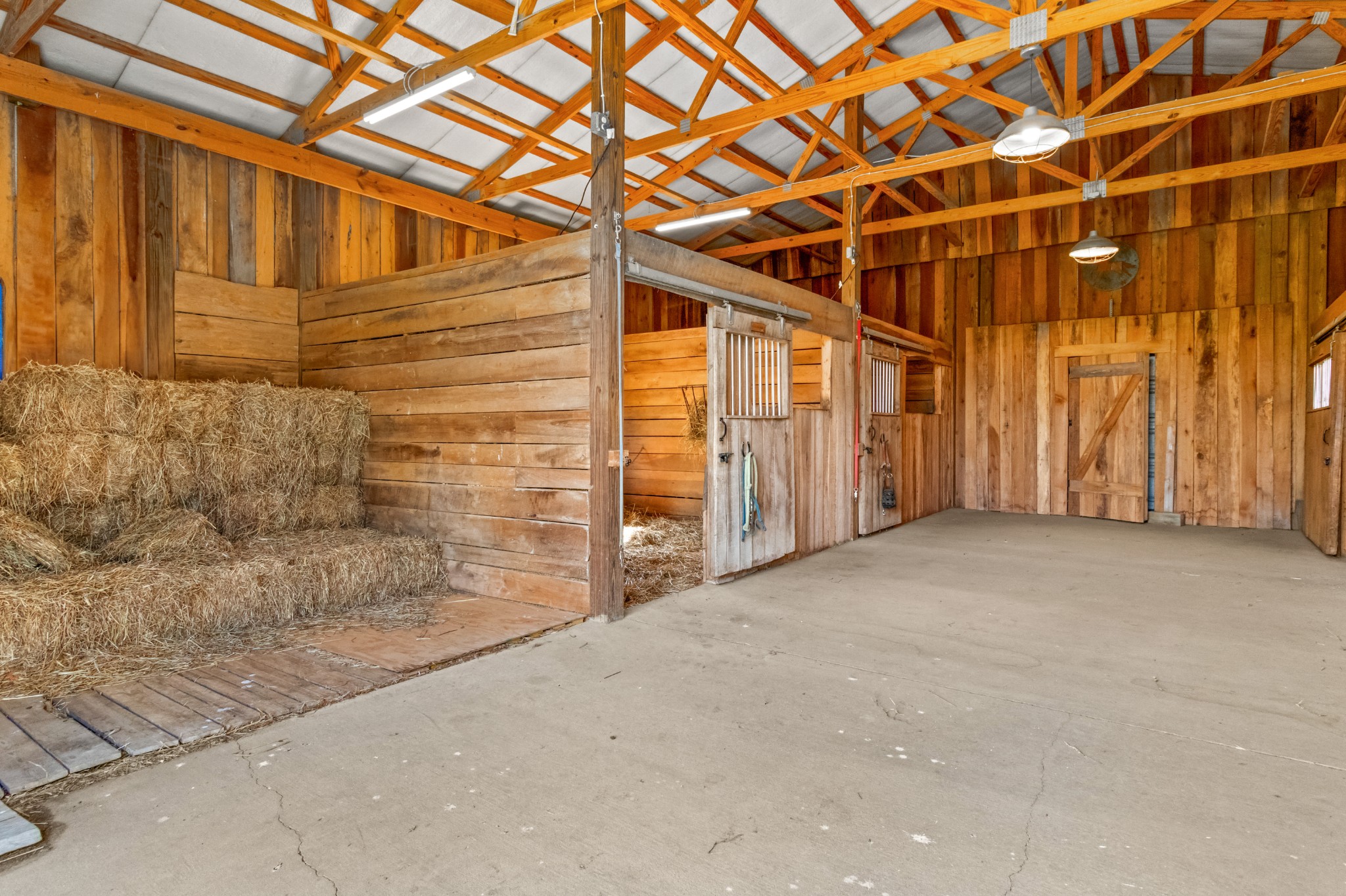 9043 Cross Plains Road White House, TN 37188 - Photo 32 of 52