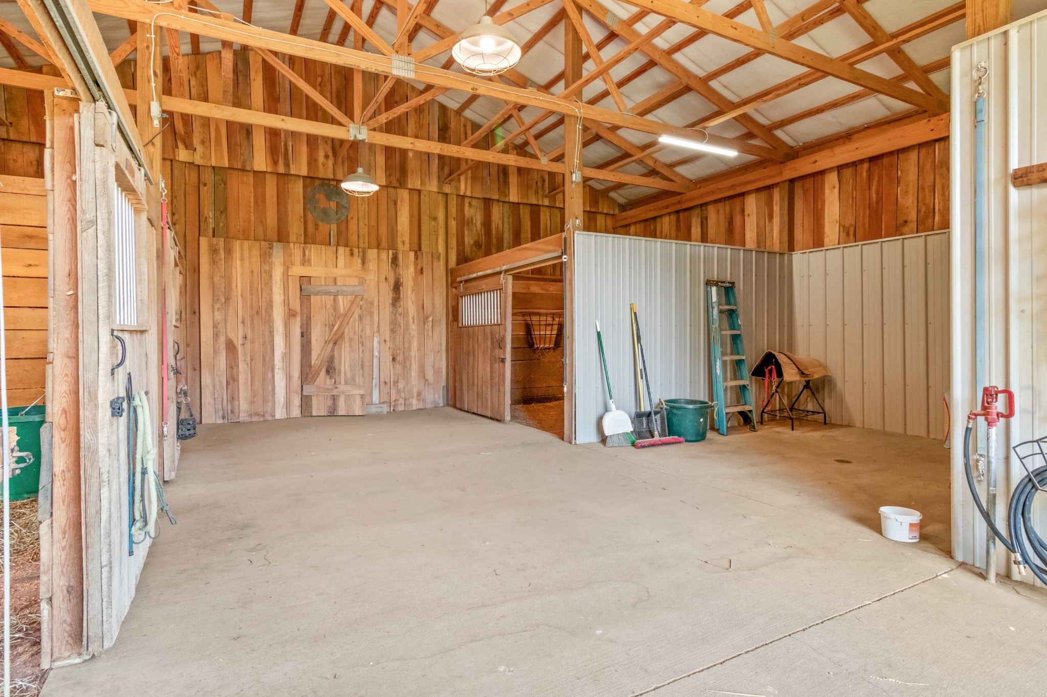 9043 Cross Plains Road White House, TN 37188 - Photo 33 of 52