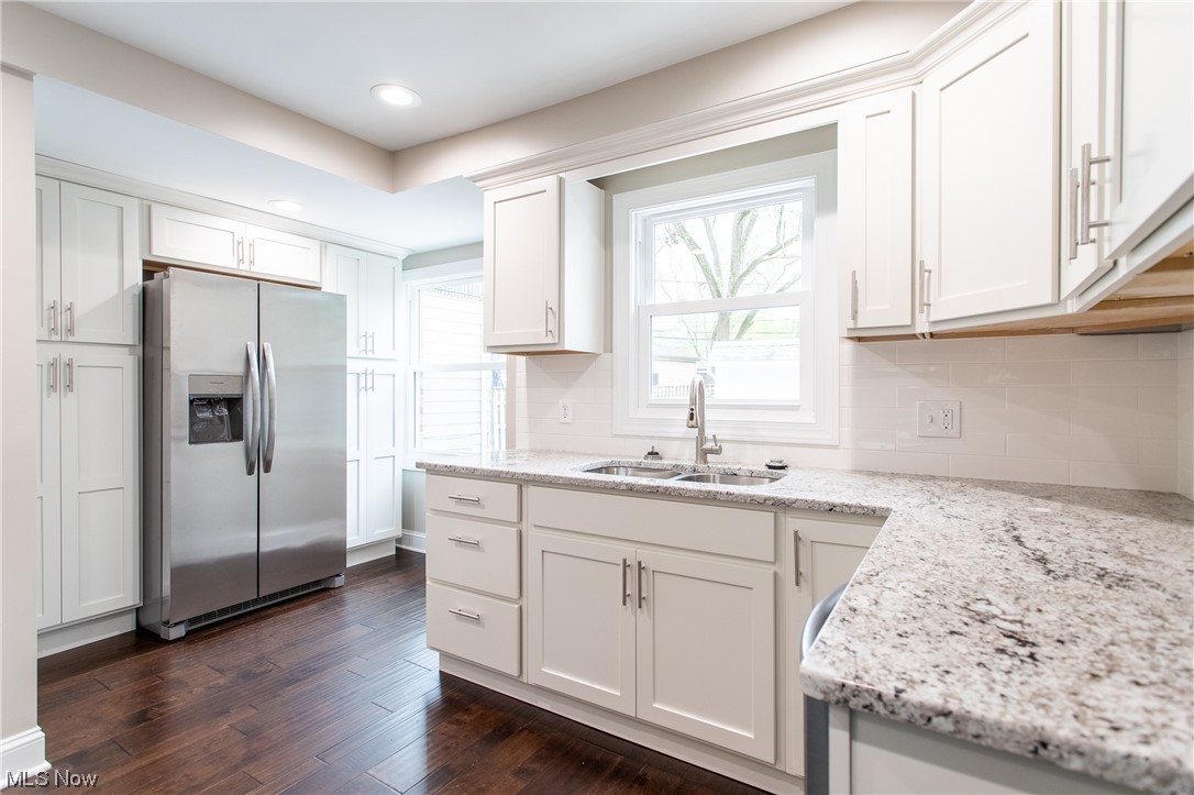 3910 Faversham Road Cleveland, OH 44118 - Photo 10 of 35 Gallery Image 10