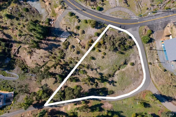 $135,000 | 1064 Wikiup Drive, Santa Rosa, CA 95403