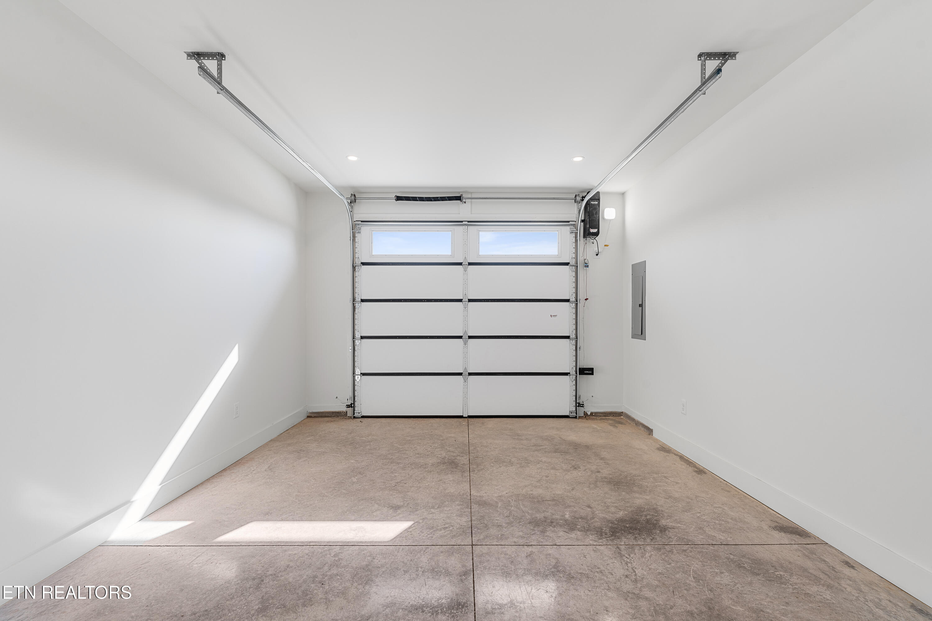 1337 Grace Ridge Drive Sevierville, TN 37862 - Photo 45 of 53 Garage - Main Floor