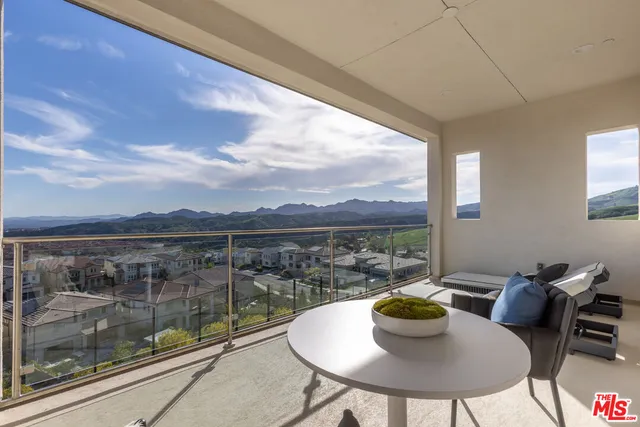 $10,995 | 20668 Hummingbird Court, Porter Ranch, CA 91326