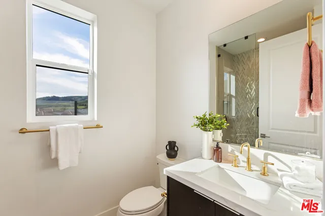 $10,995 | 20668 Hummingbird Court, Porter Ranch, CA 91326