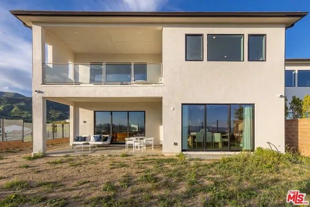 $10,995 | 20668 Hummingbird Court, Porter Ranch, CA 91326