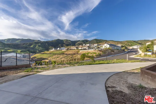 $10,995 | 20668 Hummingbird Court, Porter Ranch, CA 91326