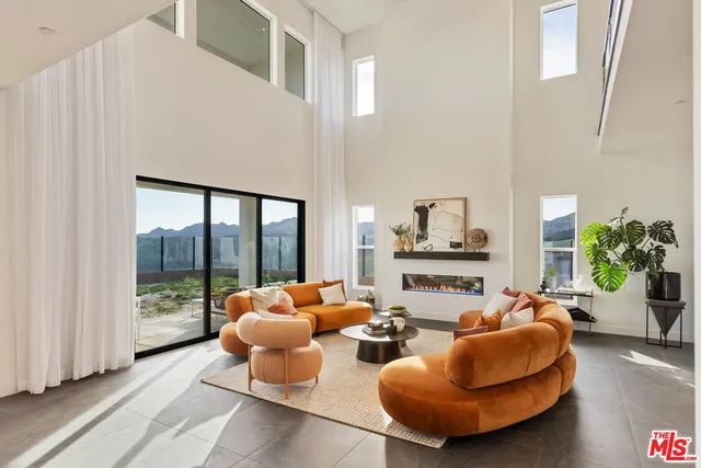 $10,995 | 20668 Hummingbird Court, Porter Ranch, CA 91326