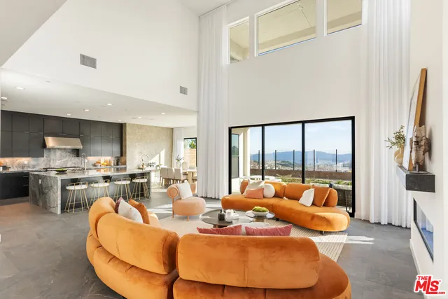 $10,995 | 20668 Hummingbird Court, Porter Ranch, CA 91326