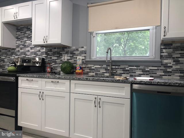 142 Church Road Elkins Park, PA 19027 - Photo 45 of 108 Kitchen