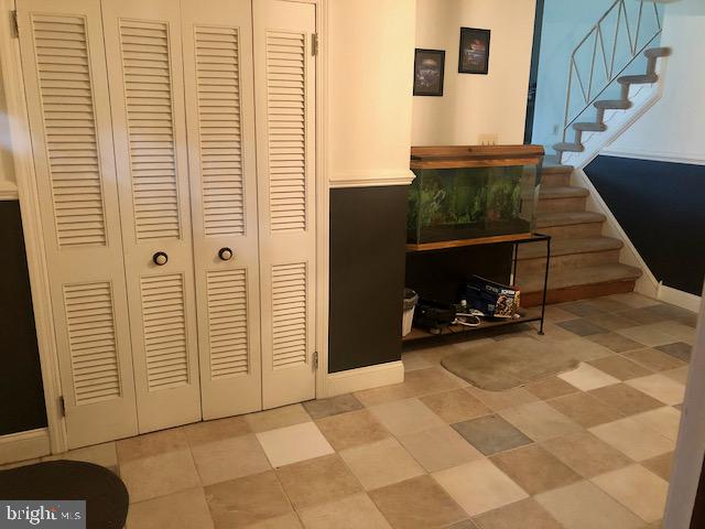142 Church Road Elkins Park, PA 19027 - Photo 8 of 108 Foyer