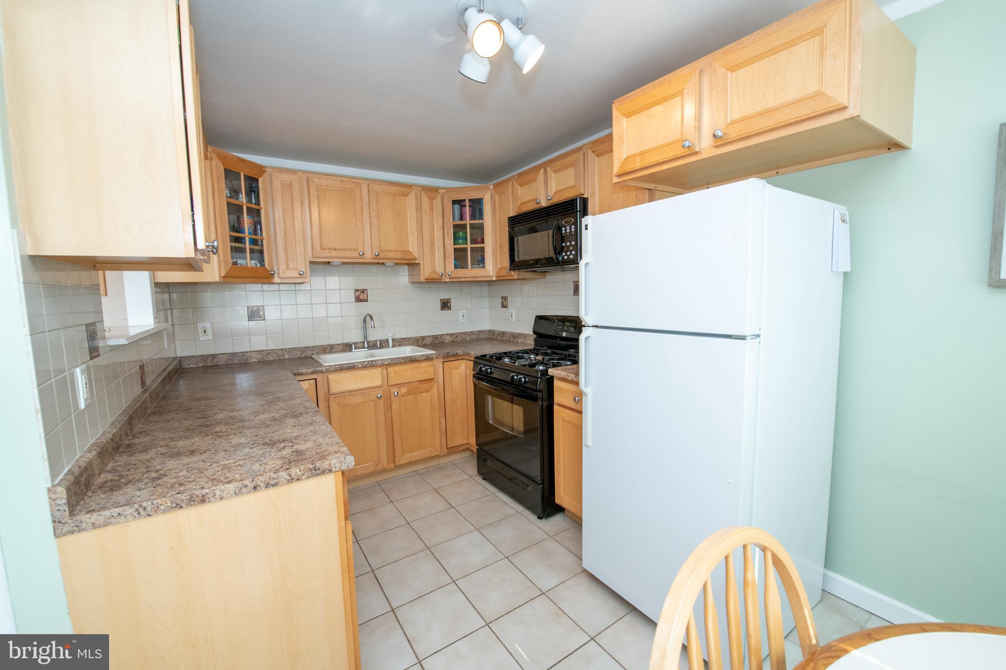 3301 Atmore Road Philadelphia, PA 19154 - Photo 14 of 38