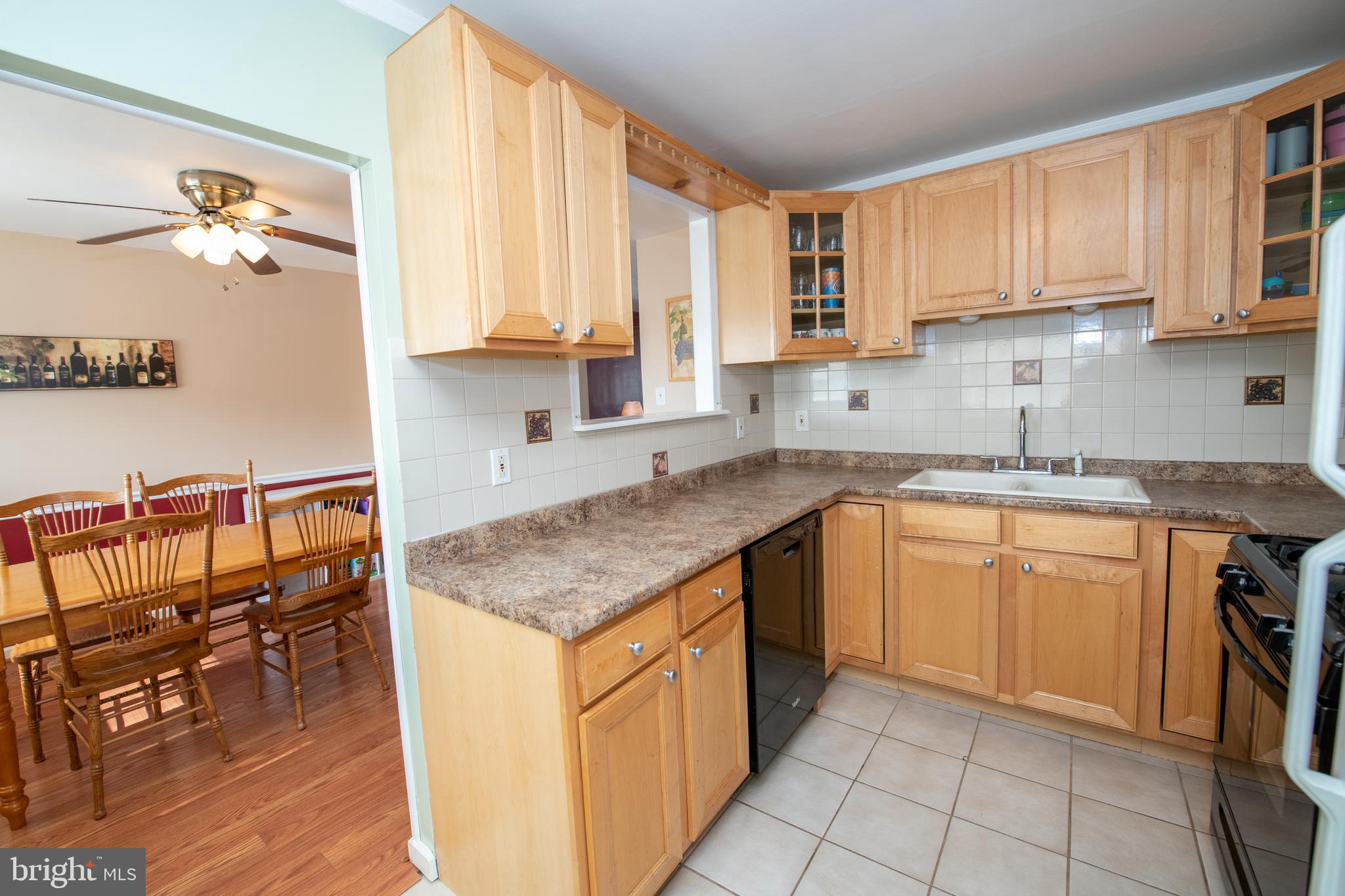 3301 Atmore Road Philadelphia, PA 19154 - Photo 16 of 38