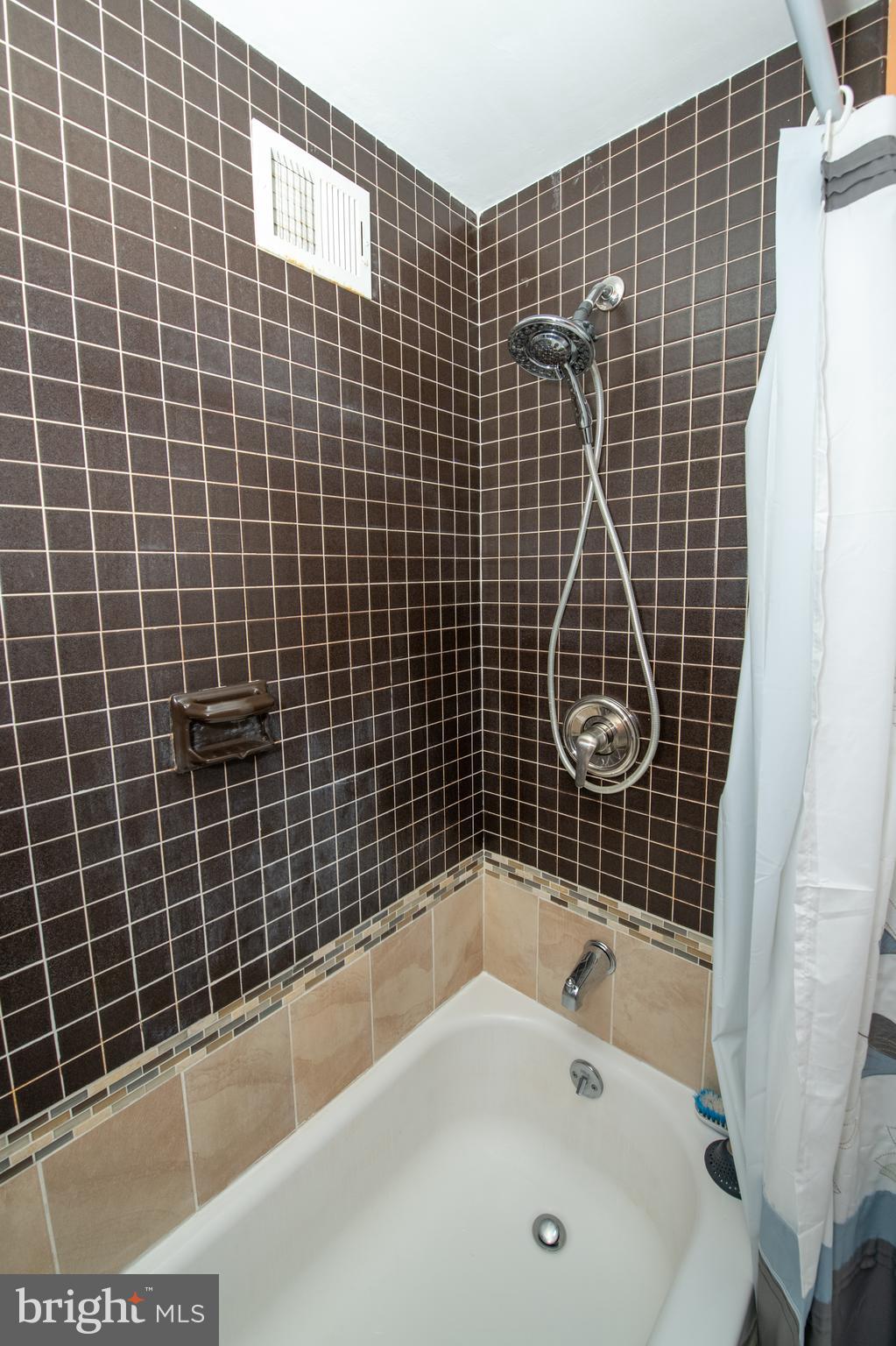 3301 Atmore Road Philadelphia, PA 19154 - Photo 22 of 38