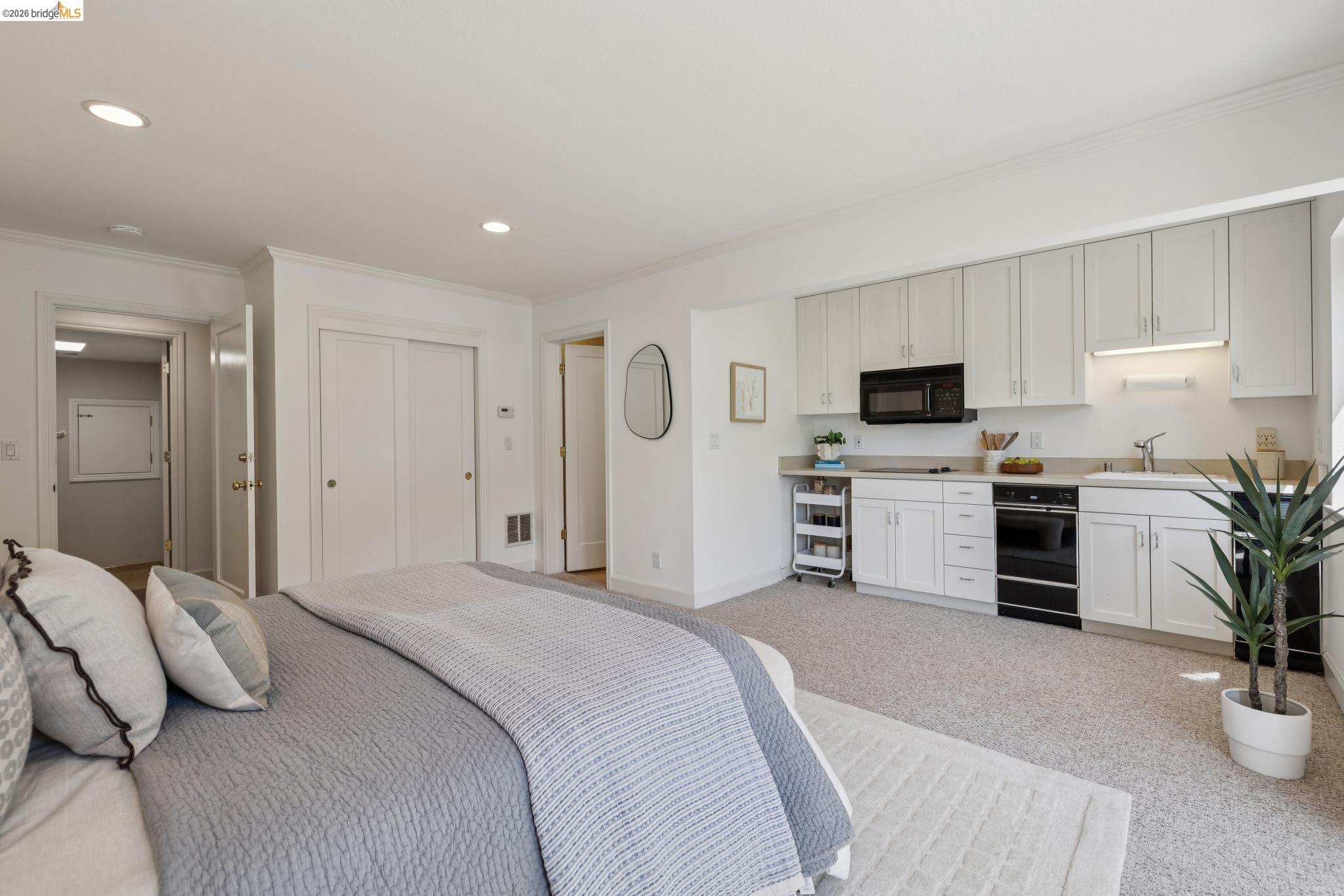 122 Vicente Road Berkeley, CA 94705 - Photo 37 of 51