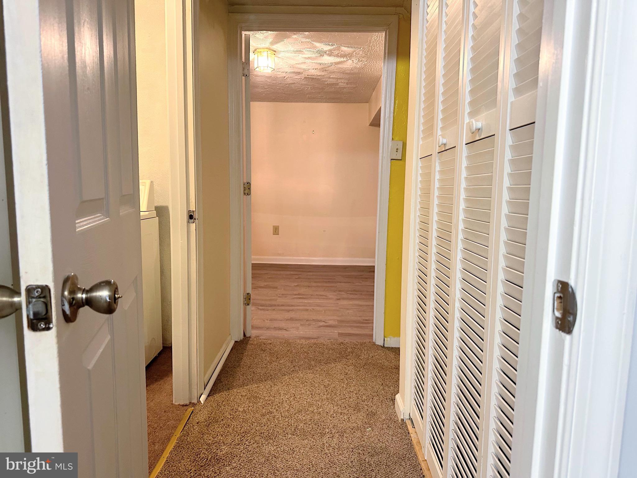 6802 Killarney Street Clinton, MD 20735 - Photo 19 of 19 a view of a bathroom