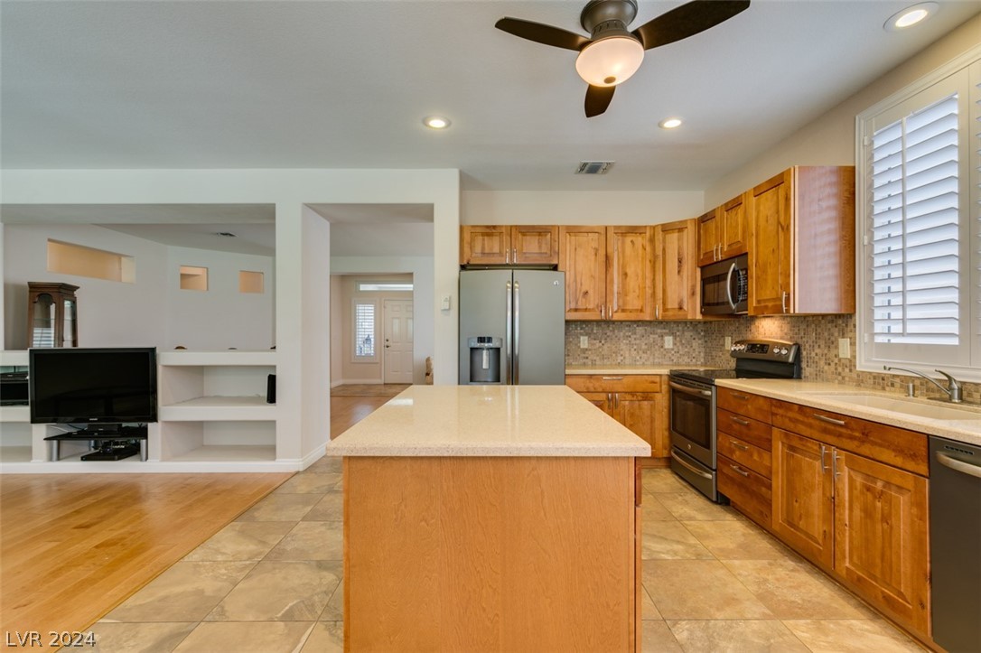 491 Eagle Vista Drive Henderson, NV 89012 - Photo 20 of 51