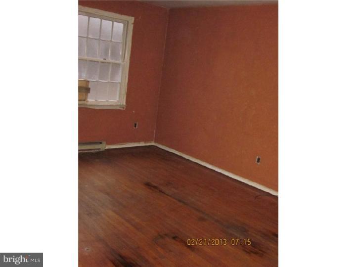 246 Forked Neck Road Shamong, NJ 08088 - Photo 2 of 19