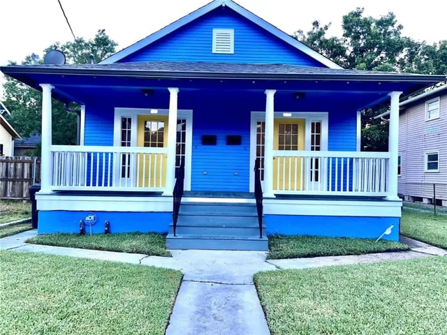 $1,600 | 920 Forstall Street, New Orleans, LA 70117