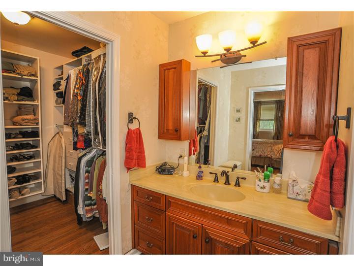 7 Valley Creek Road Malvern, PA 19355 - Photo 18 of 25 Bathroom