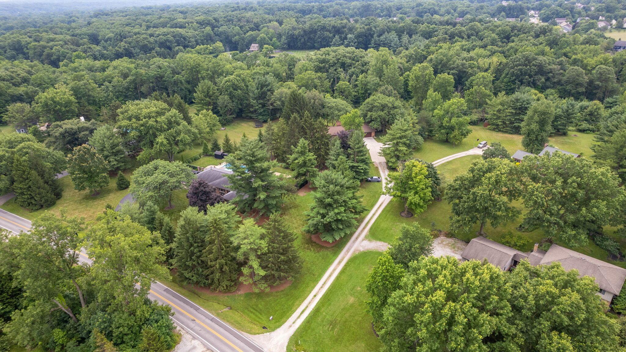2125 Carriage Road Powell, OH 43065 - Photo 47 of 89 76-web-or-mls-DJI_0054