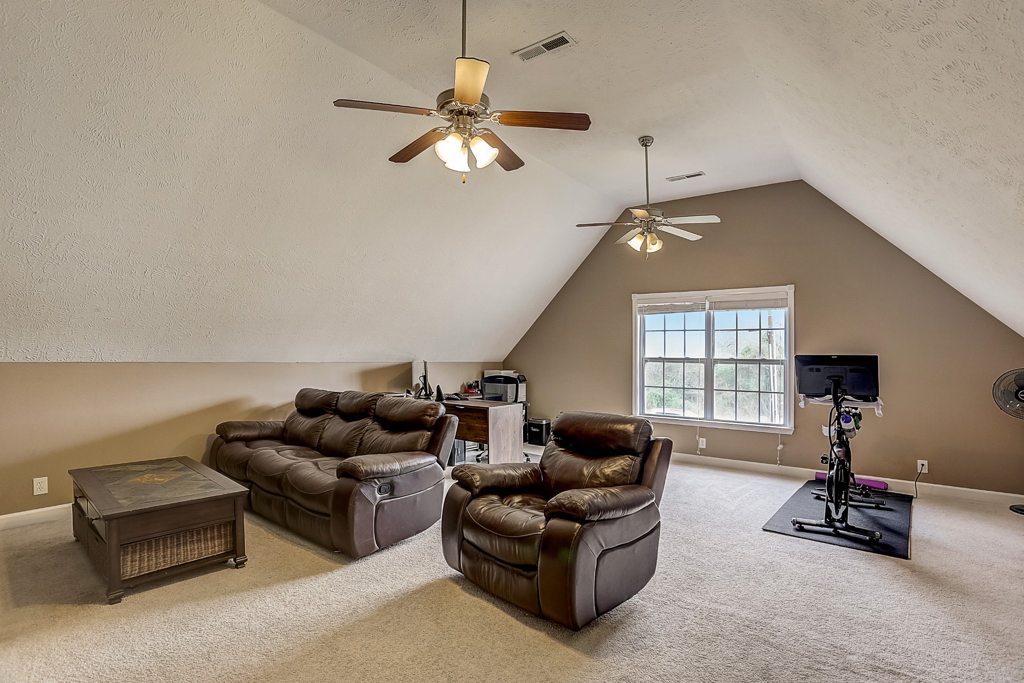 3947 Rowland Road Murfreesboro, TN 37128 - Photo 29 of 50 a living room with furniture and a window