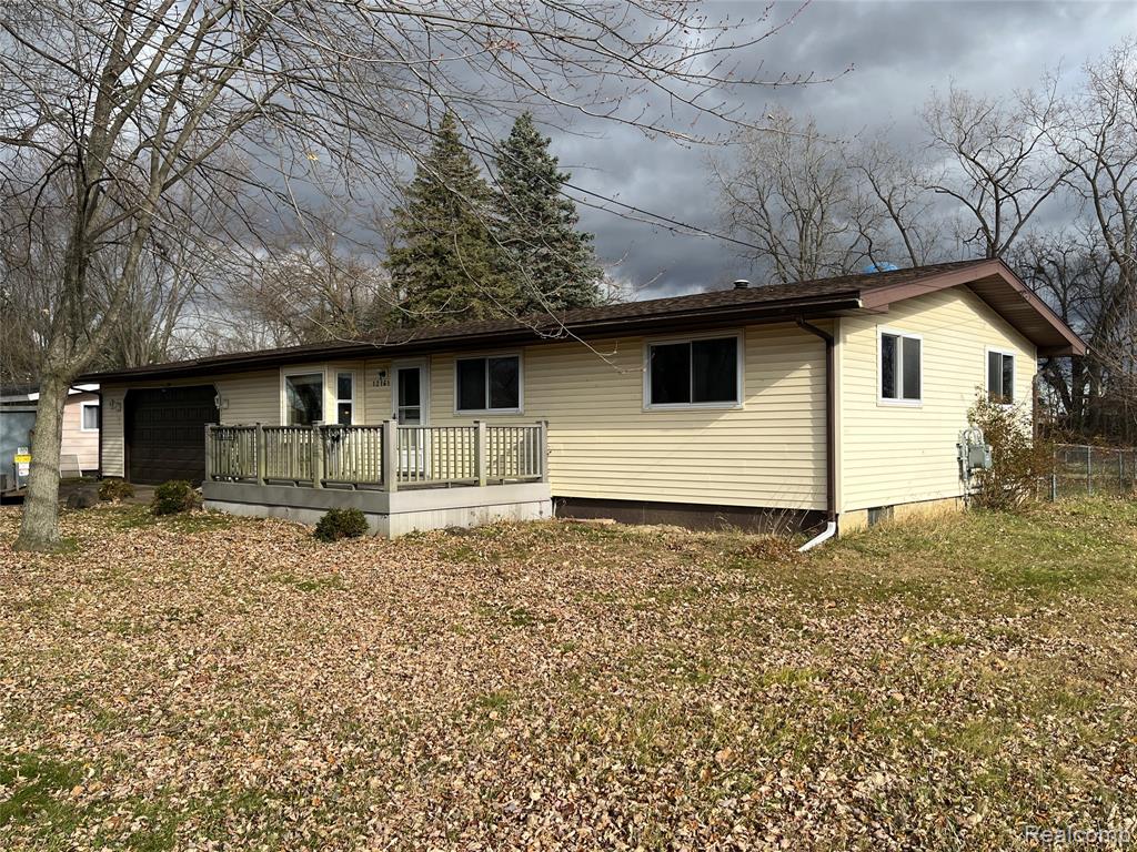 12161 Ulmer Road Birch Run, MI 48415 - Photo 3 of 29