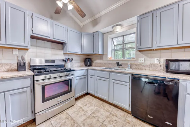 $185,000 | 12513 Canterbury Drive West, Ocean Springs, MS 39564