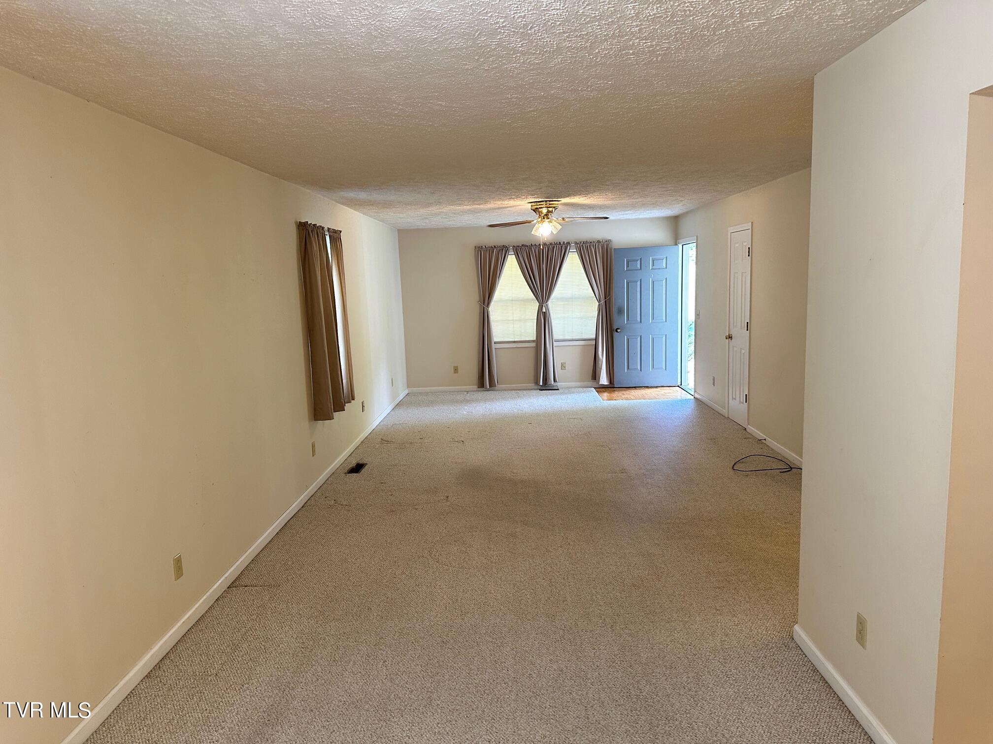 1006 Rocky Ridge Road Johnson City, TN 37601 - Photo 8 of 17 8