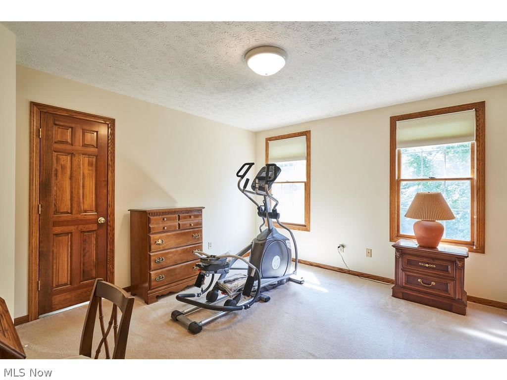 2460 Shadow Ridge Lane Fairlawn, OH 44333 - Photo 21 of 29 Third bedroom also has access to the hall bath!