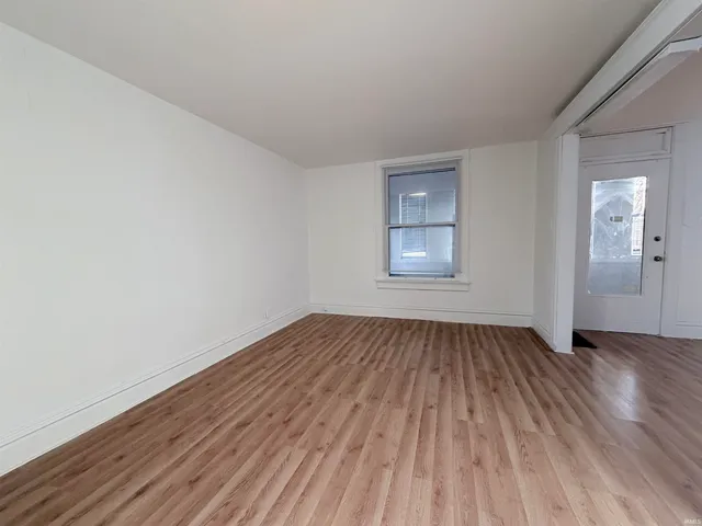 $139,900 | 925 Cottage Avenue, Fort Wayne, IN 46807