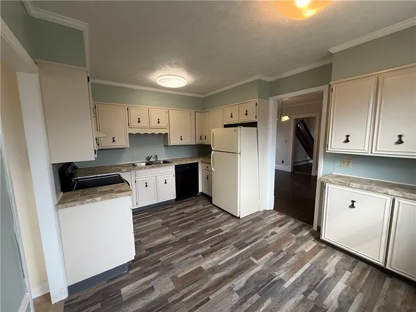 $84,900 | 12 Thompson Avenue, Bradford, PA 16701