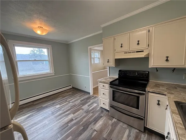 $84,900 | 12 Thompson Avenue, Bradford, PA 16701