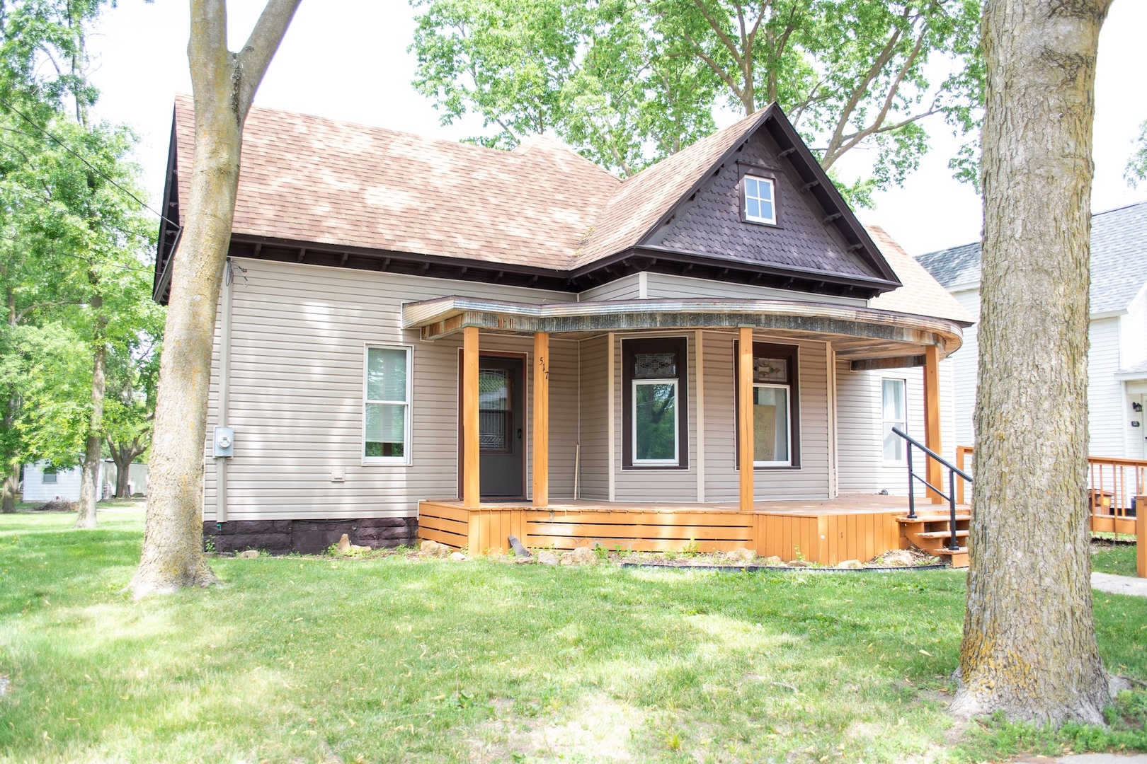 517 Main Street Erie, IL 61250 - Photo 1 of 16