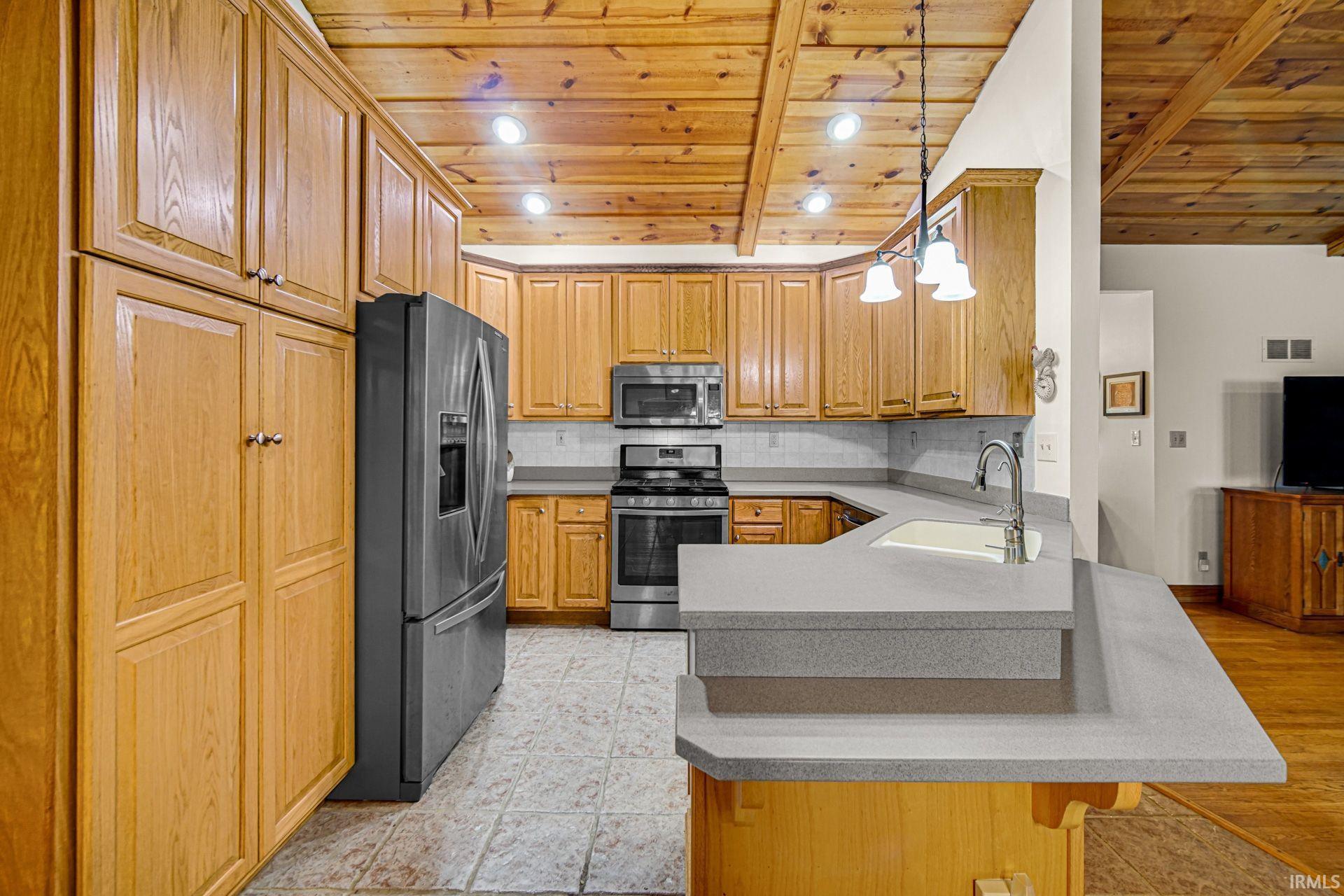 14830 12th Road Plymouth, IN 46563 - Photo 7 of 32