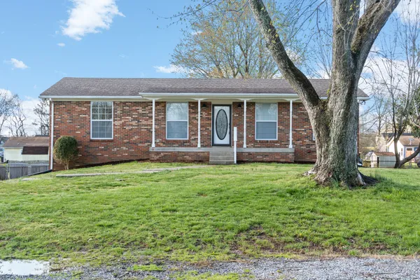$1,800 | 110 Rainbow Street, Clarksville, TN 37042