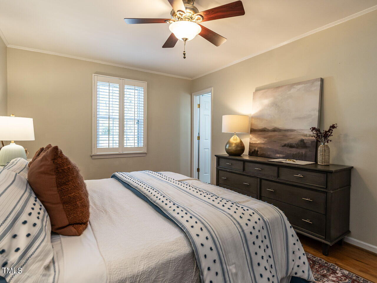805 Young Street Raleigh, NC 27608 - Photo 23 of 35 023-1280x960-primary-bedroom