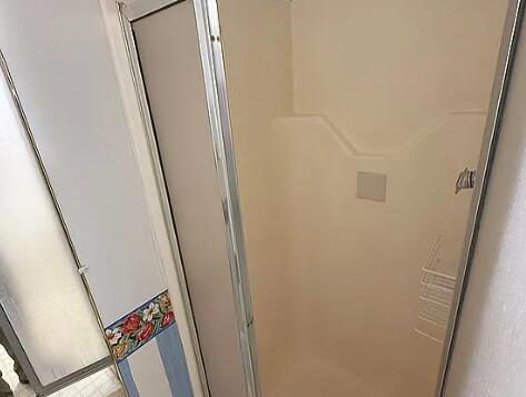 3713 69th Street Lubbock, TX 79413 - Photo 30 of 36 upper shower