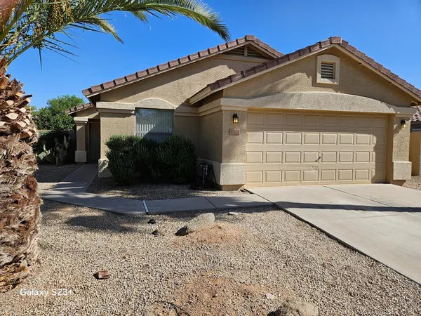 $1,725 | 2922 East Sierrita Road, San Tan Valley, AZ 85143