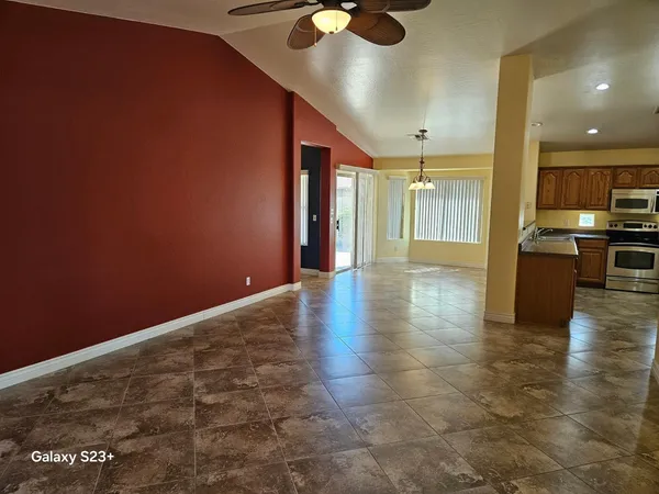 $1,725 | 2922 East Sierrita Road, San Tan Valley, AZ 85143