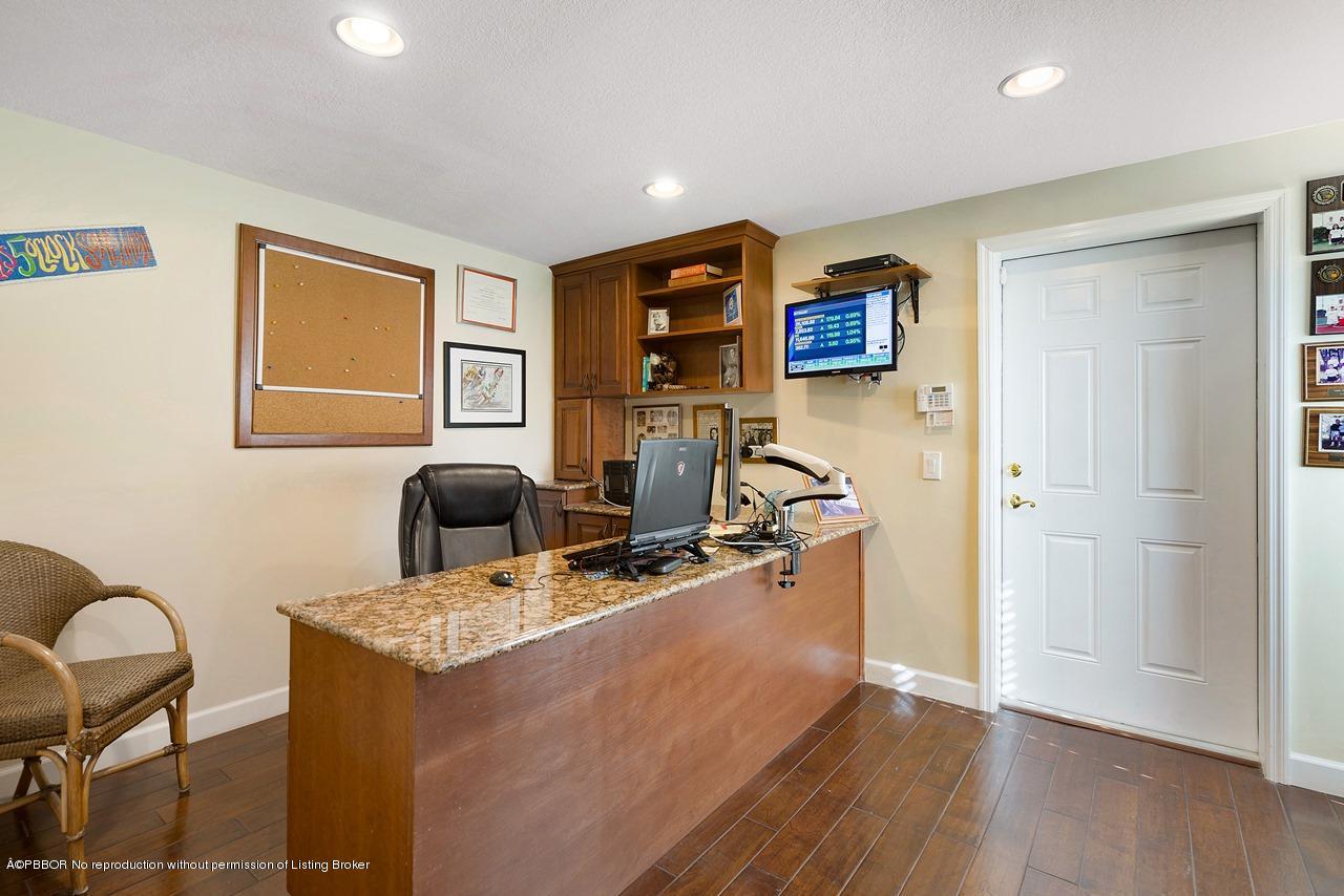6110 North Ocean Boulevard, Unit 2 Ocean Ridge, FL 33435 - Photo 14 of 36 12