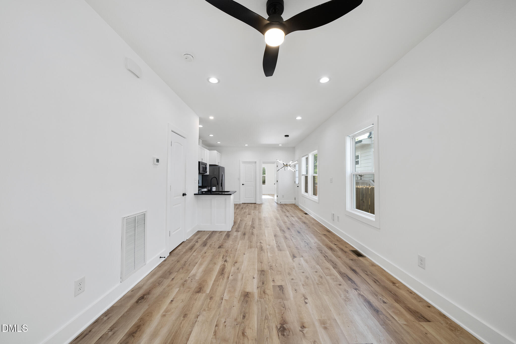 804 Vardaman Street Raleigh, NC 27610 - Photo 5 of 23 DSC08155