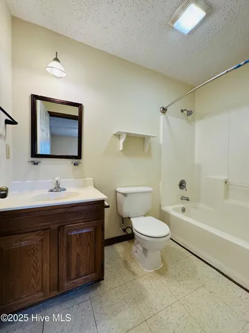 $319,000 | 212 Melonie Drive, Elizabeth City, NC 27909