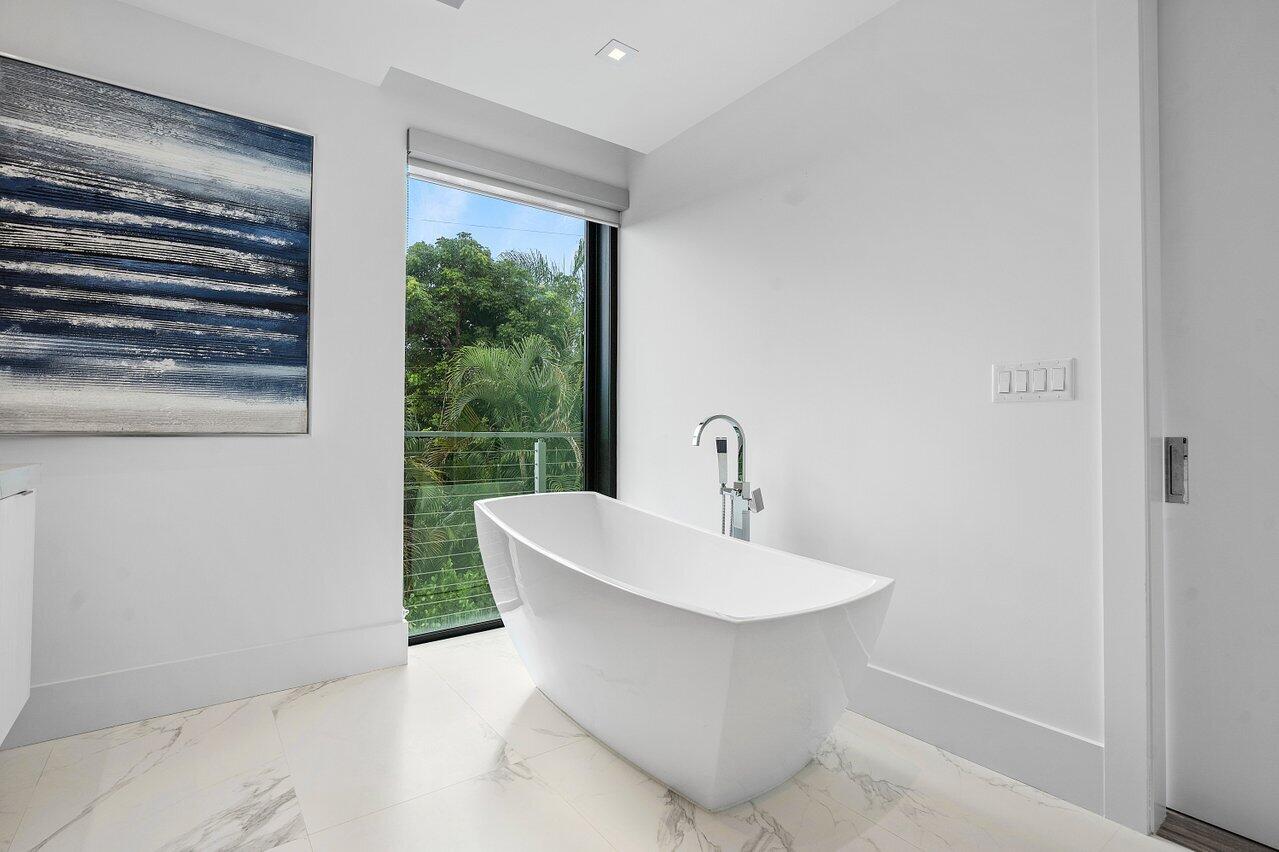 530 Northeast Wavecrest Way, Unit SOUTH Boca Raton, FL 33432 - Photo 24 of 46 024-530NortheastWavecrestWay-BocaRaton-F