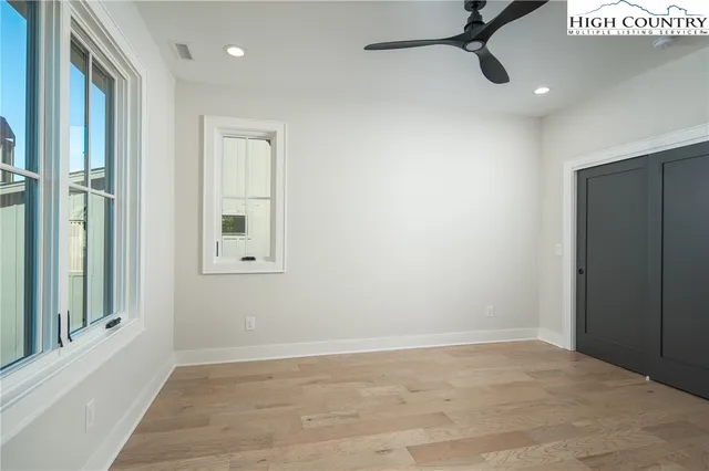 a view of a room with an entryway