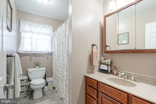 $390,000 | 410 Sheffield Court, Runnemede, NJ 08078