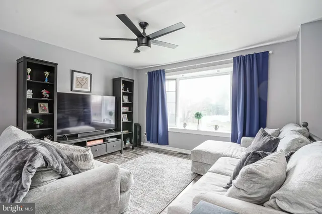 $390,000 | 410 Sheffield Court, Runnemede, NJ 08078